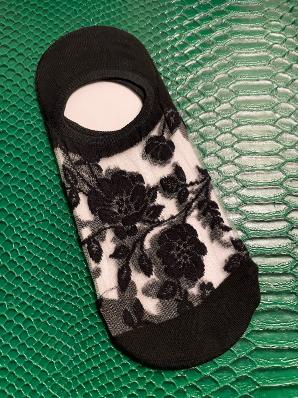No-Show Black Floral sheer Mesh Socks